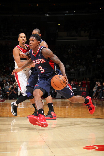 现了他对比 现了他对比